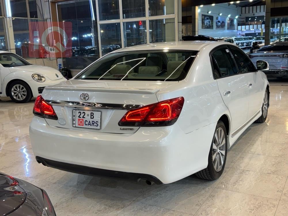 تويوتا أفالون